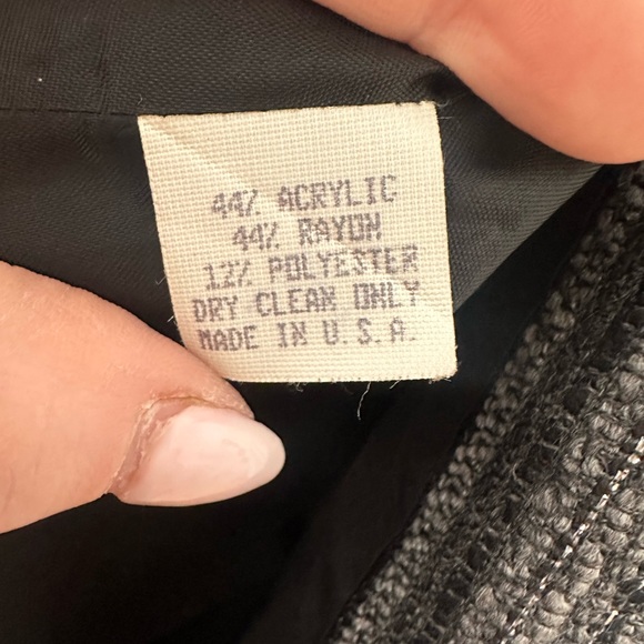 Vintage Pinstriped Blazer - Picture 6 of 10